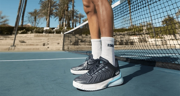 Кроссовки мужские K-Swiss Ultrashot 4 (Черный/Белый/Голубой) на сайте kortmag.ru