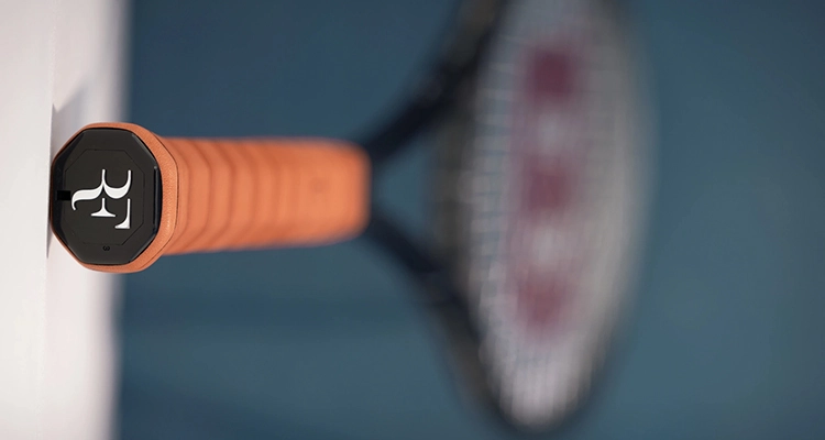 Манёвренная ракетка Wilson RF 01 для продвинутых игроков