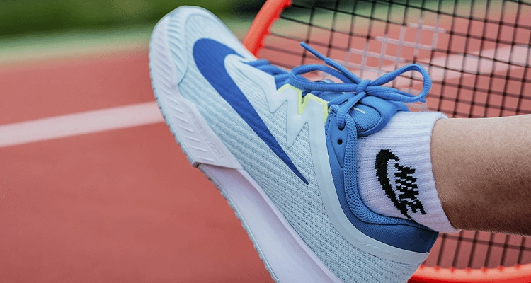Кроссовки женские Nike Court Vapor Pro 3 HC (Glacier Blue/Star Blue/Blue Beyond/White) в магазине Корт Кроссовки женские Nike Court Vapor Pro 3 HC (Glacier Blue/Star Blue/Blue Beyond/White) на сайте kortmag.ru